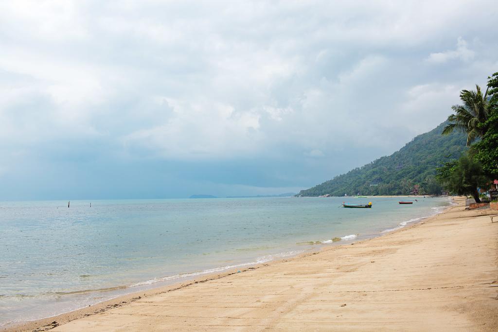 Buri Beach Resort 帕干岛 外观 照片